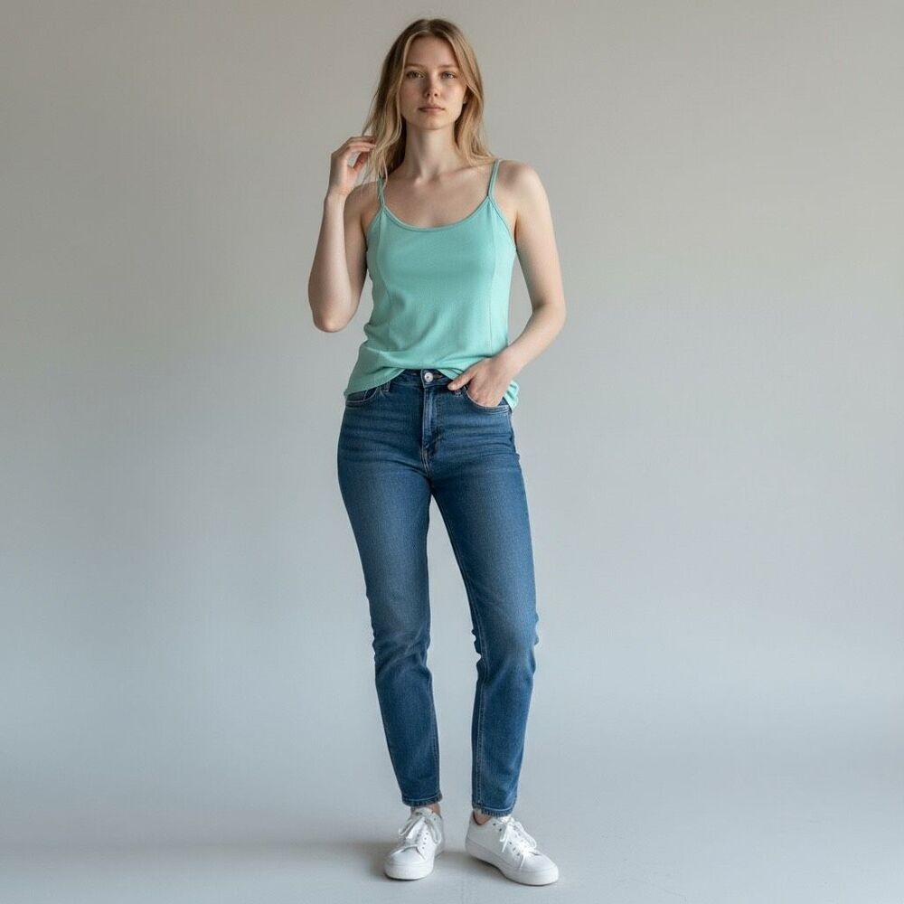 Flowing Attire Light Blue Sleeveless Tank Top Blouse Size M Lightweight